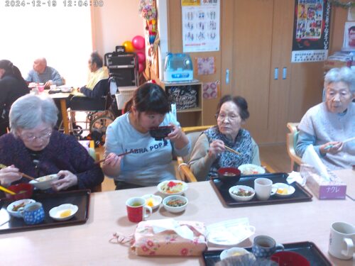 This photo is taken by AllWinner's v3-sdv