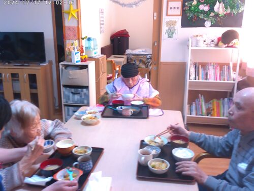 This photo is taken by AllWinner's v3-sdv