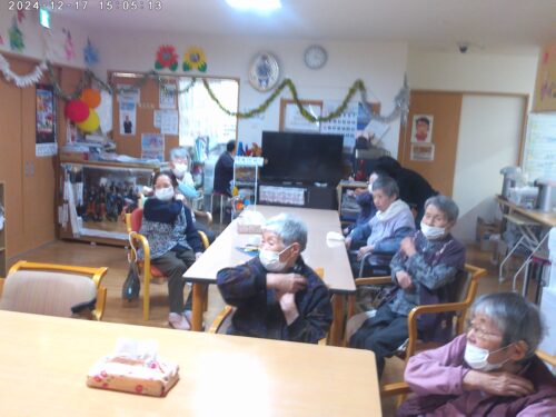 This photo is taken by AllWinner's v3-sdv